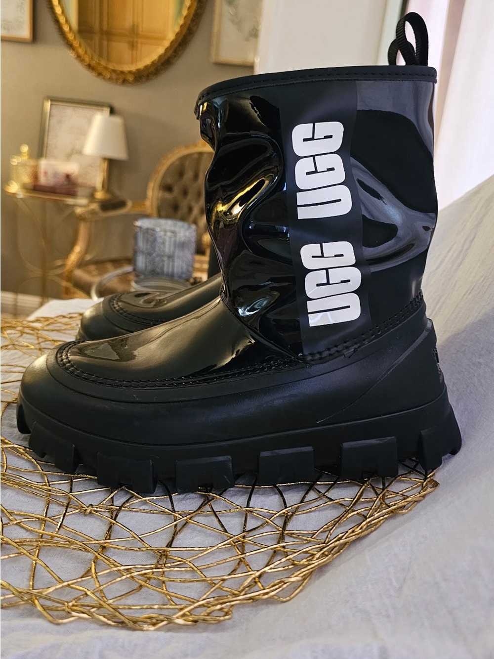 Classic UGG BRELLAH Black Patent Lug Sole Boot❤️